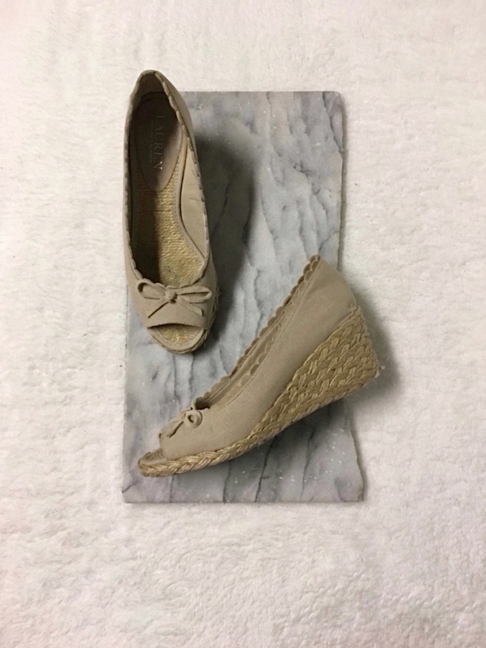 Ralph Lauren Chaning Scalloped Espadrille Wedges Size 6.5 Tan Bow Peep Toe